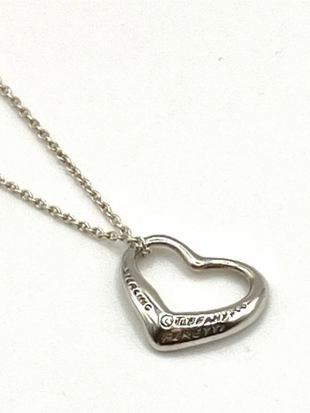 Tiffany & Co. Sterling Silver Heart Outline Pendant Necklace